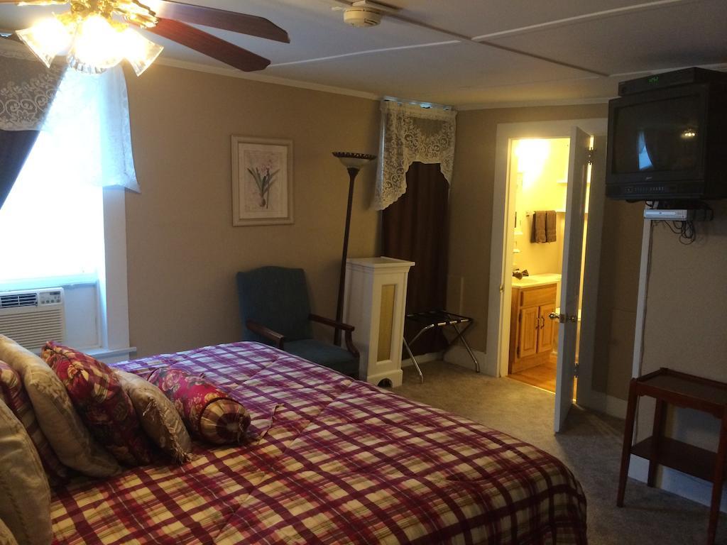 Inn The Tunnicliff 2*