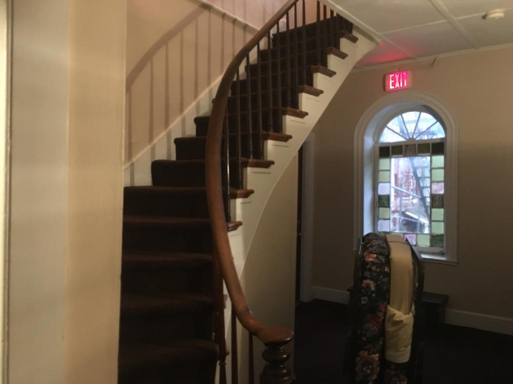 Inn The Tunnicliff