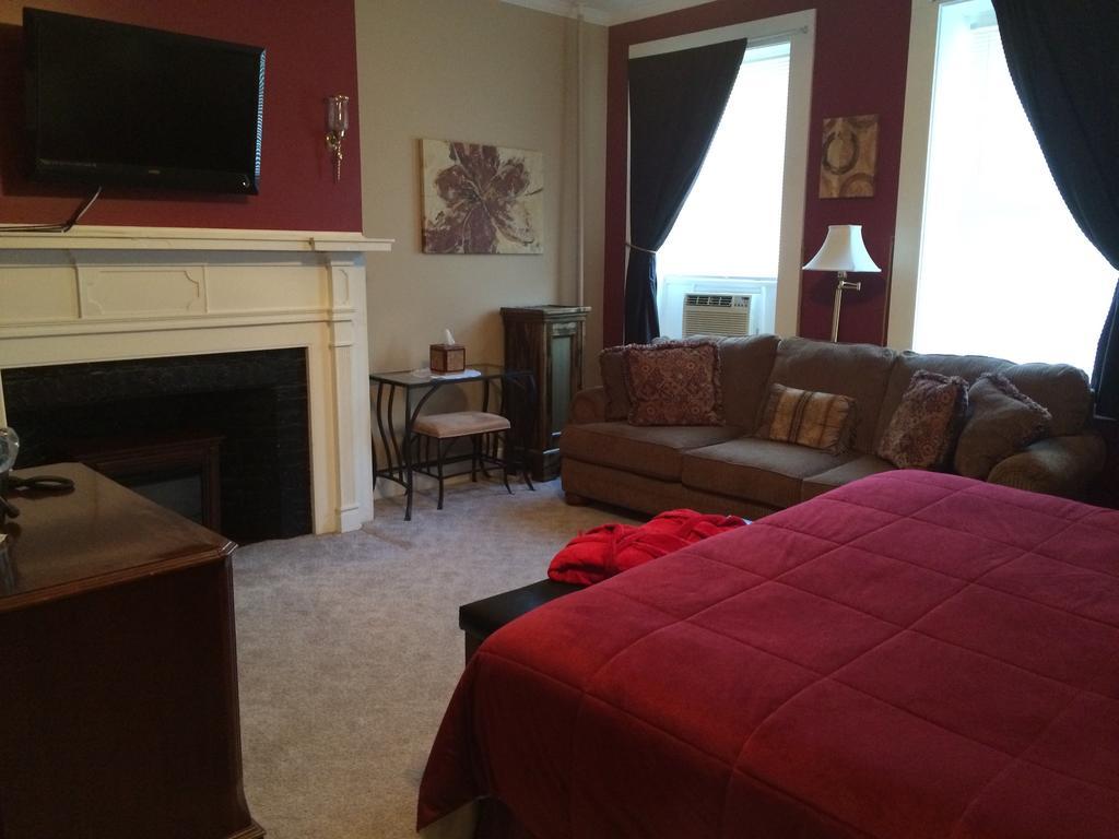 Inn The Tunnicliff